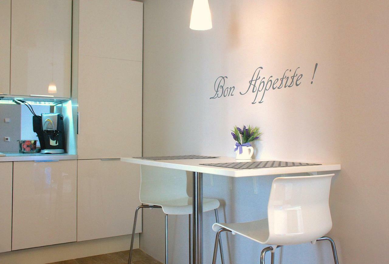 Apartament-31 กดัญสก์ ภายนอก รูปภาพ